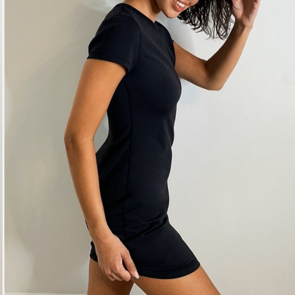 Ribbed black tshirt dress